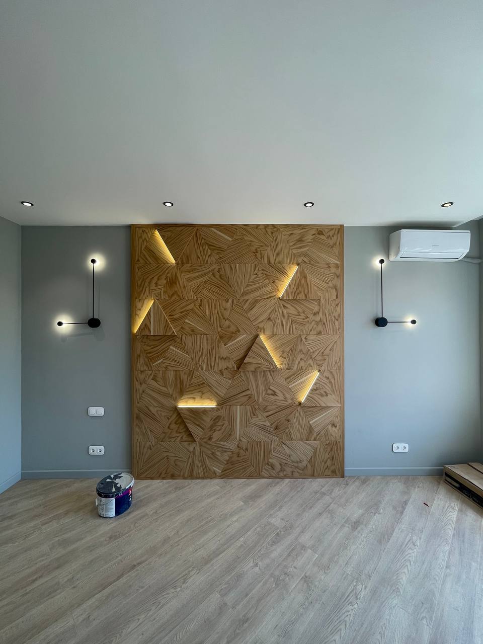 ДМИТРИЙ ХАМАНОВ