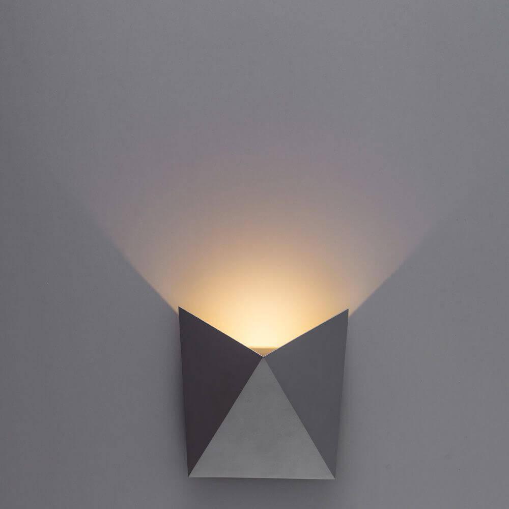 Картинка Настенный светодиодный светильник Arte Lamp Busta A1609AP-1GY