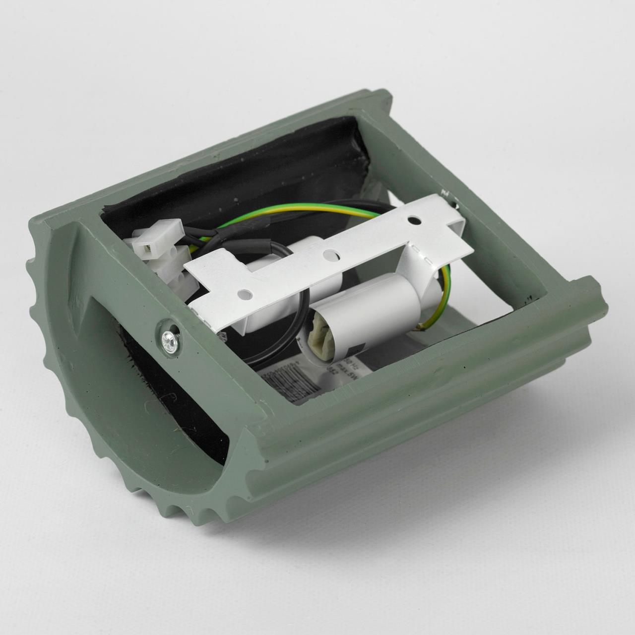 Картинка Настенный светильник Lussole Troy GRLSP-8852