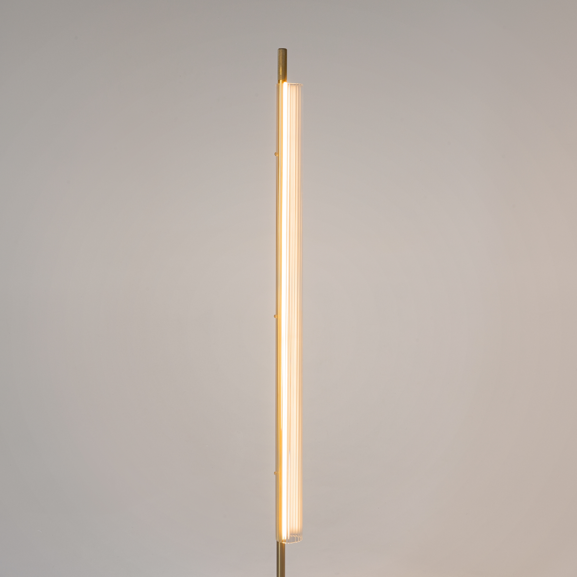 Картинка Напольный светильник (торшер) Maytoni MOD258FL-L15BS3K