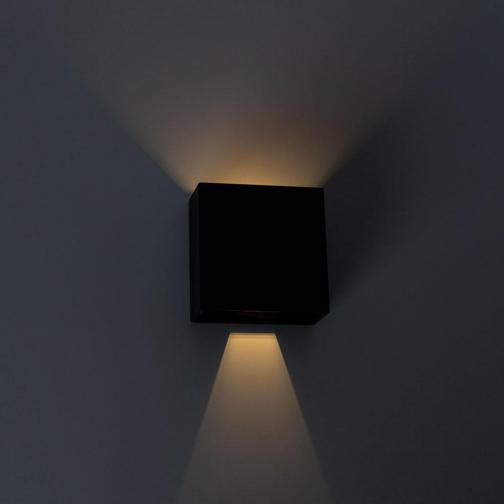 Картинка Уличный настенный светодиодный светильник Arte Lamp Algol A1445AL-1BK