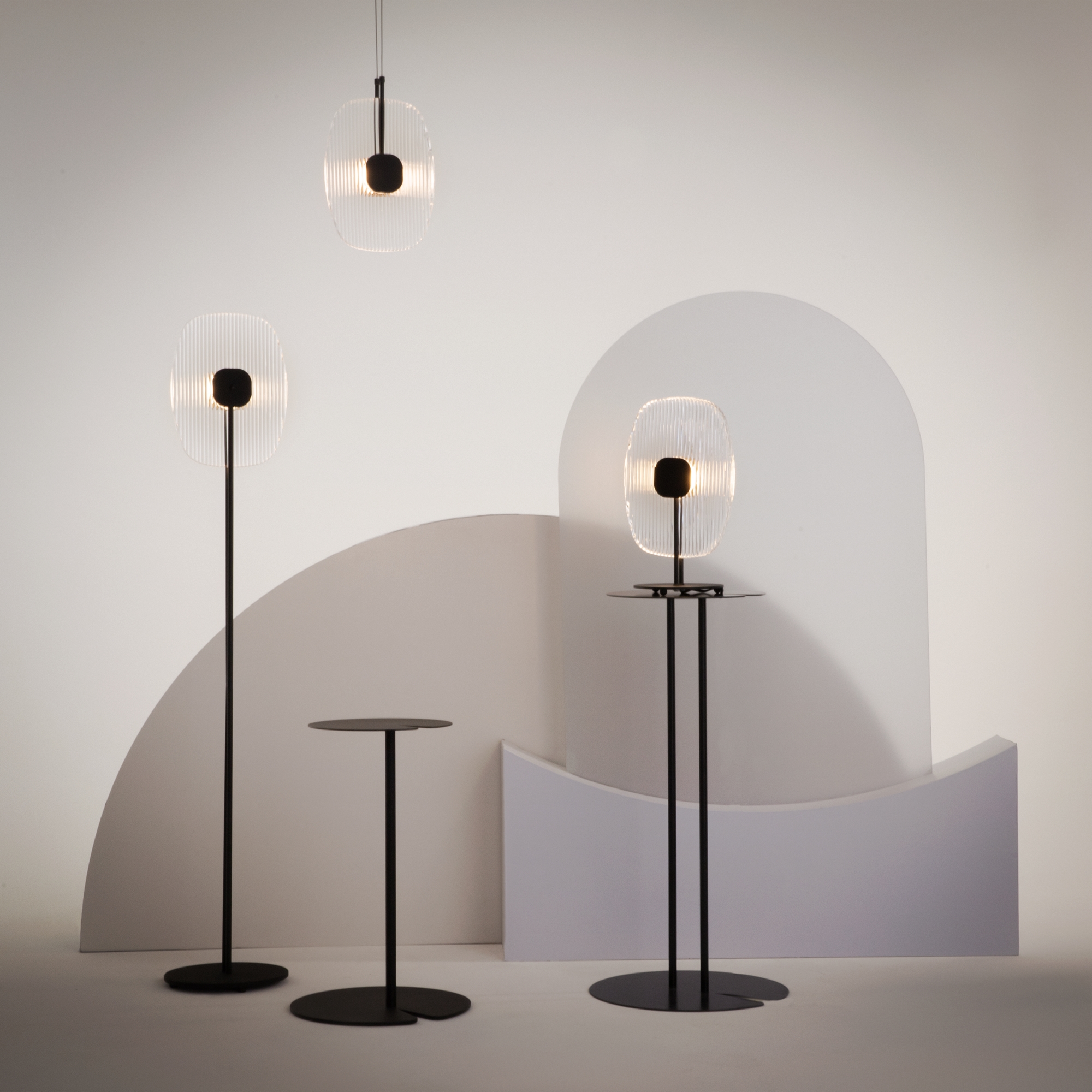 Картинка Напольный светильник (торшер) Maytoni MOD152FL-L1BK