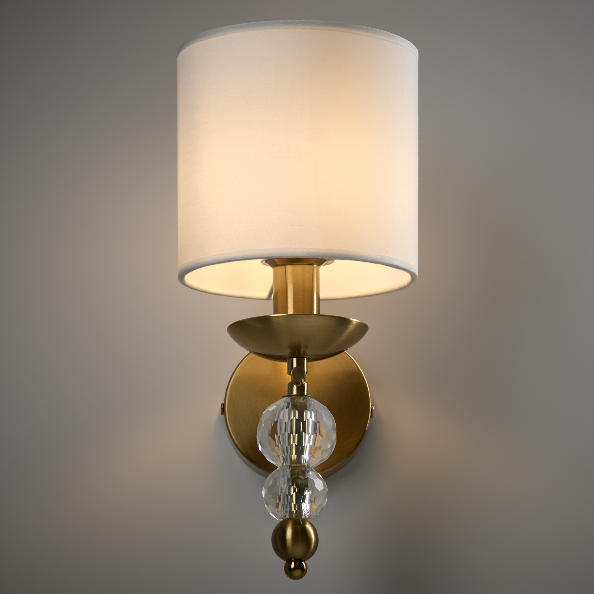 Картинка Настенный светильник (бра) Freya FR1009WL-01BS