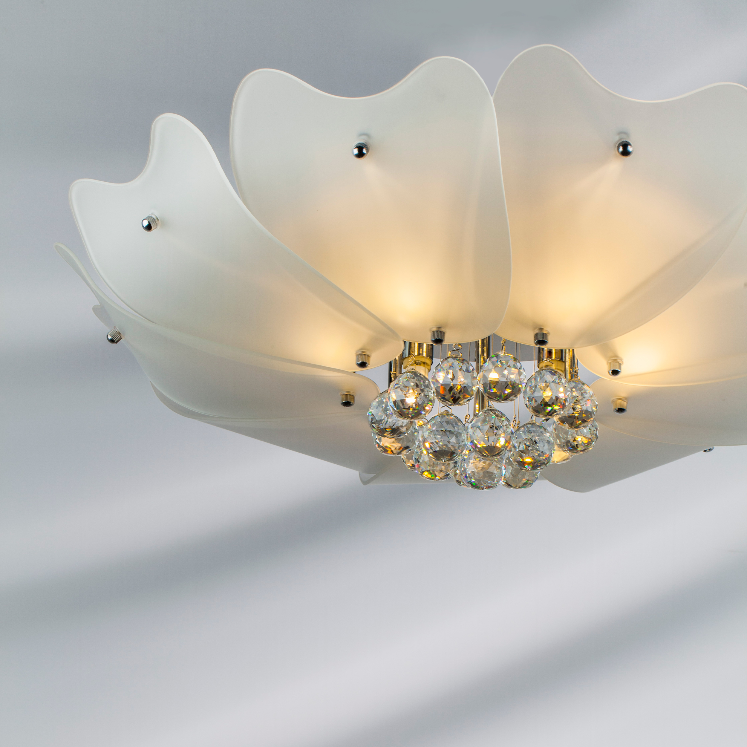 Картинка Потолочный светильник Lightstar Lobo 804020