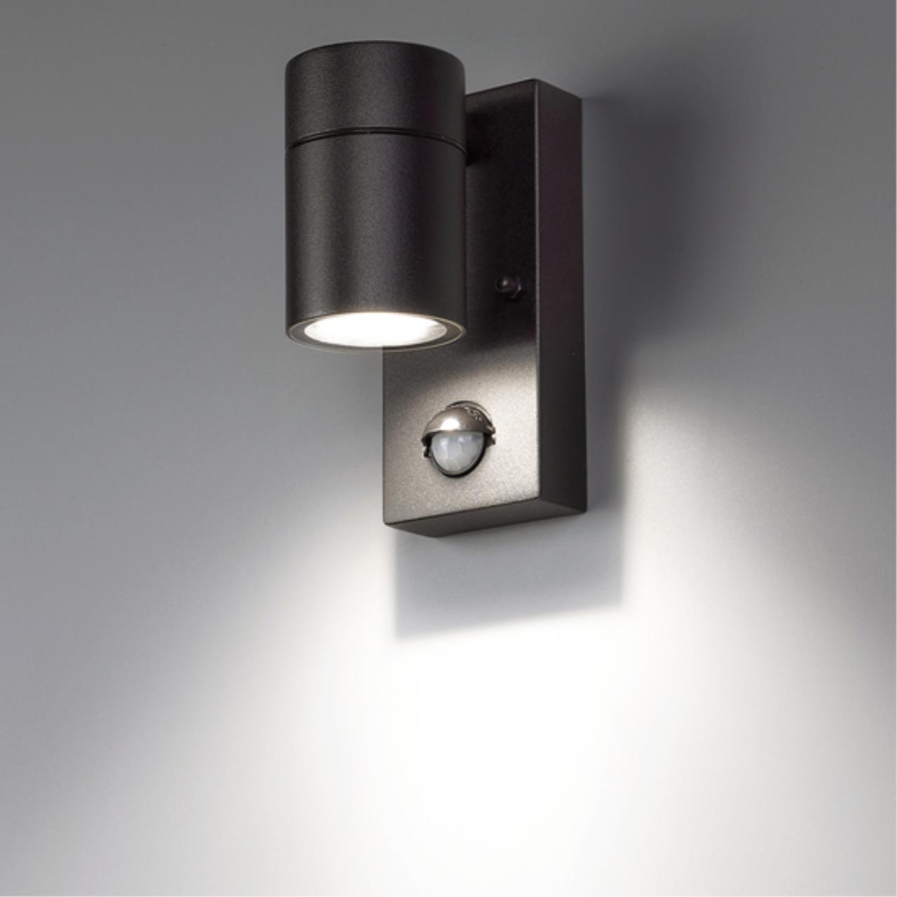 Картинка Настенный уличный светильник Arte Lamp MISTERO A3322AL-1BK
