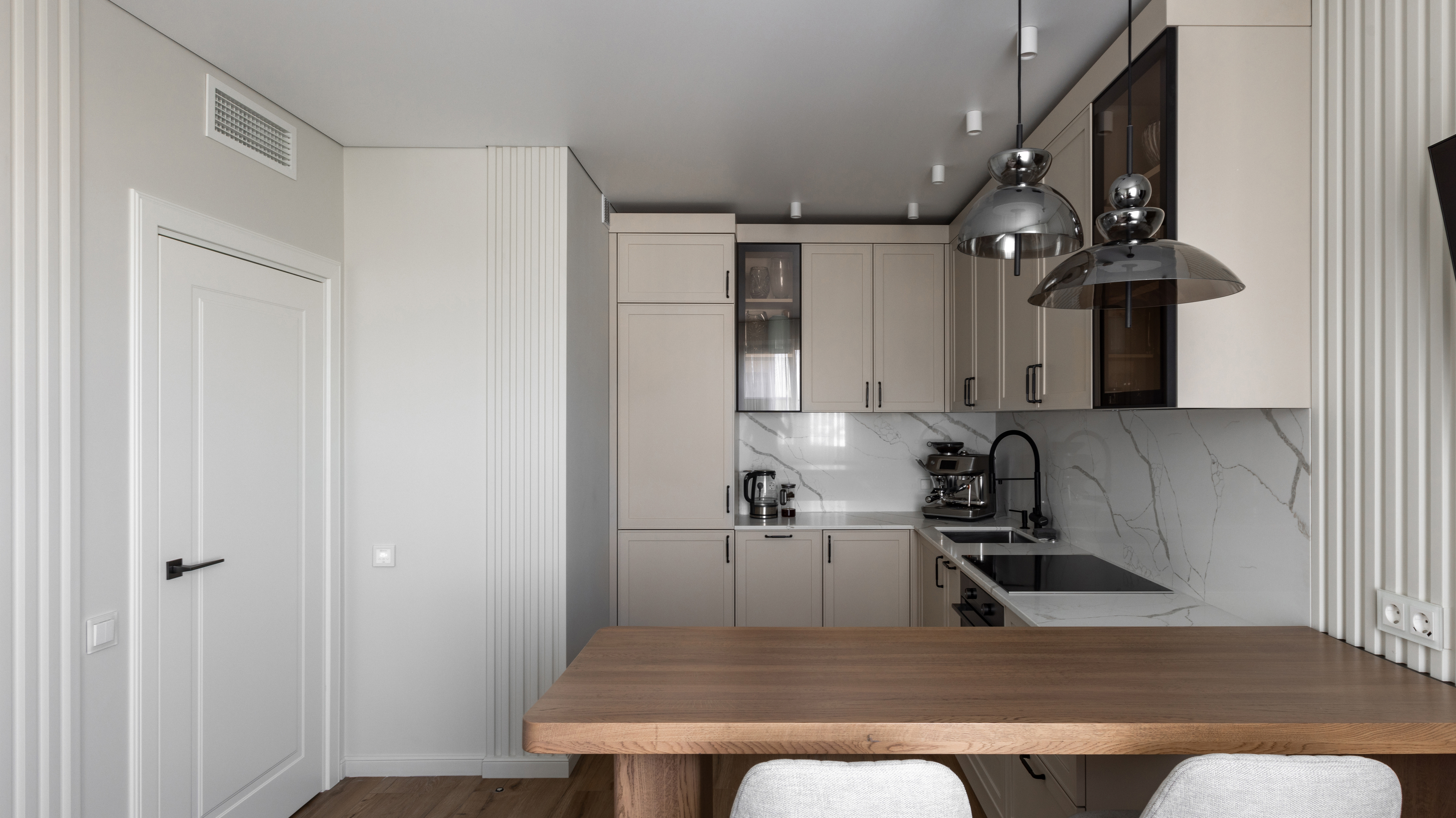 Картинка Подвесной светильник Maytoni MOD185PL-L6B3K5