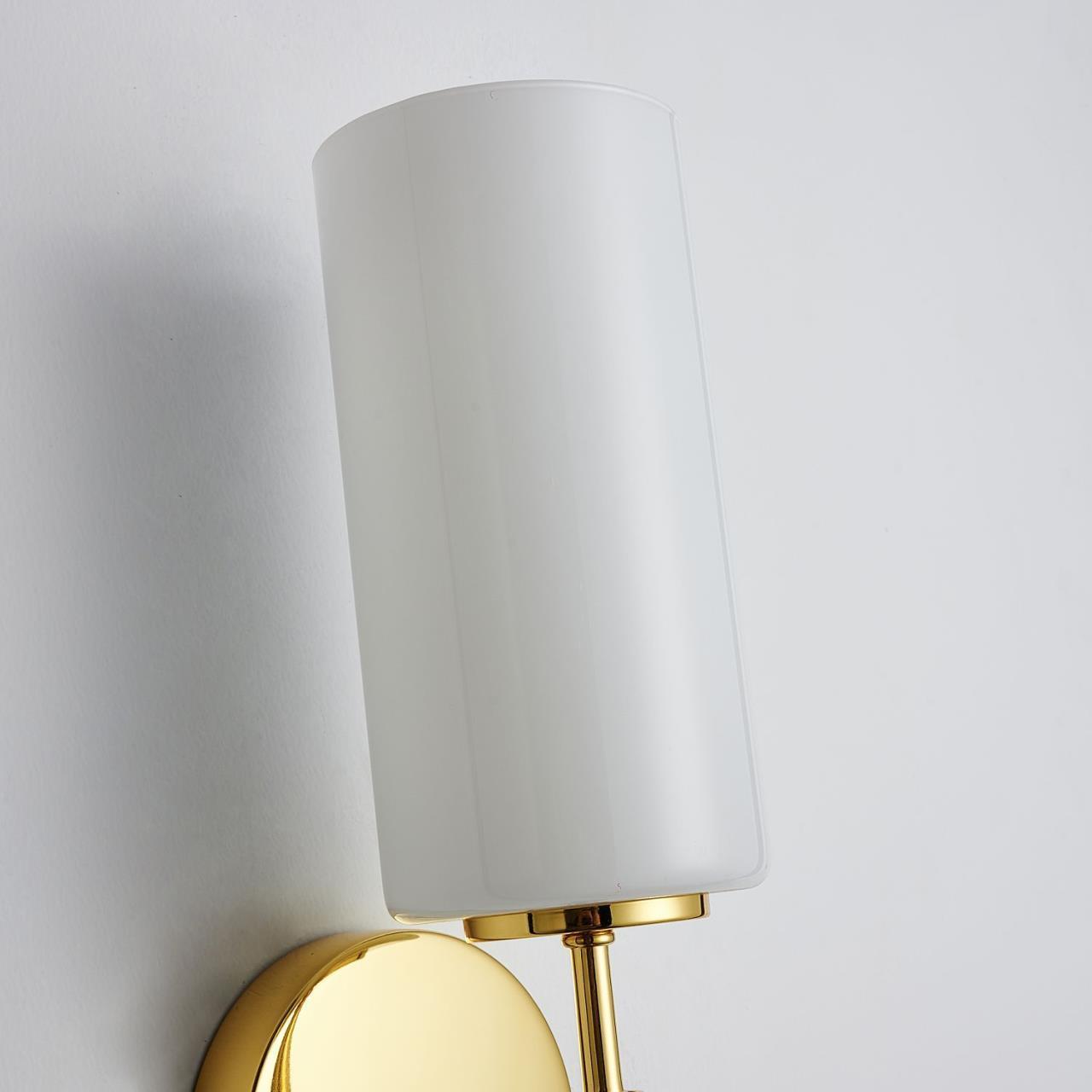 Картинка Бра Favourite Palmarius 2815-1W