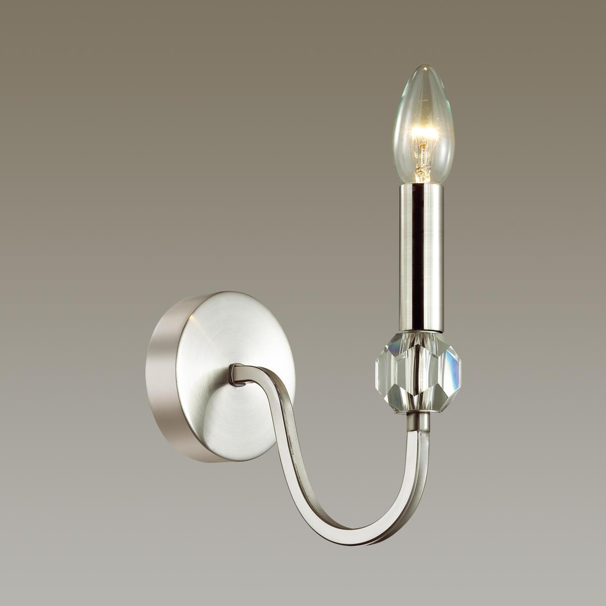 Картинка Бра Lumion Neoclassi Mackenzie 4495/1W