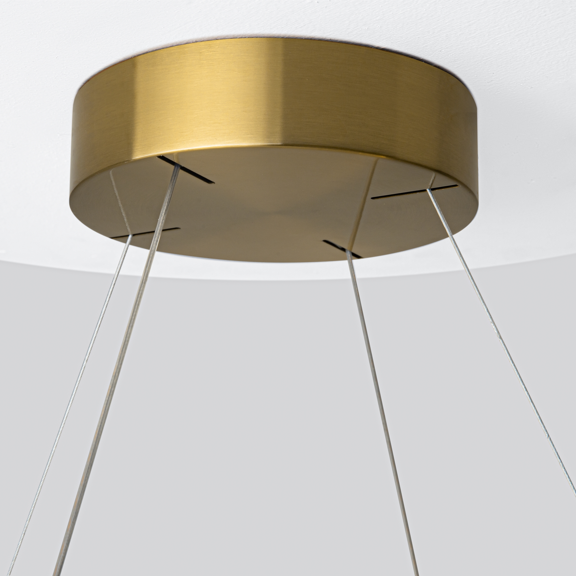 Картинка Подвесной светильник Maytoni MOD173PL-L45BS3K