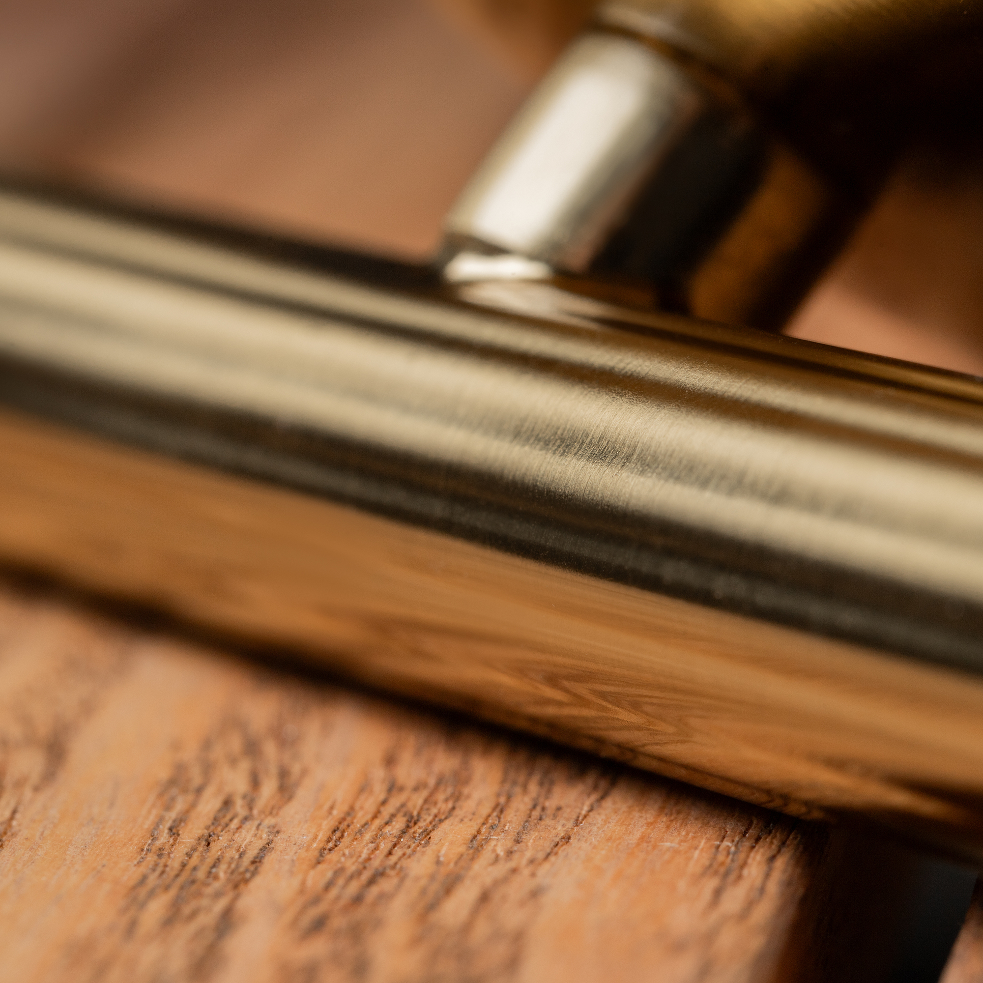 Картинка Настольный светильник Freya FR5259TL-01BS