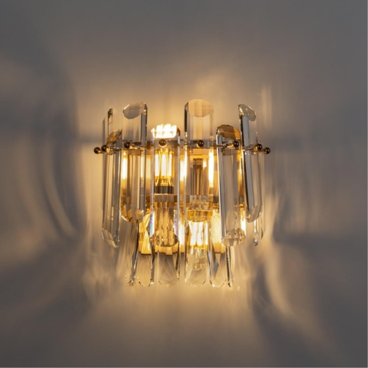 Картинка Настенный светильник Divinare Bellatrix 3510/17 AP-2