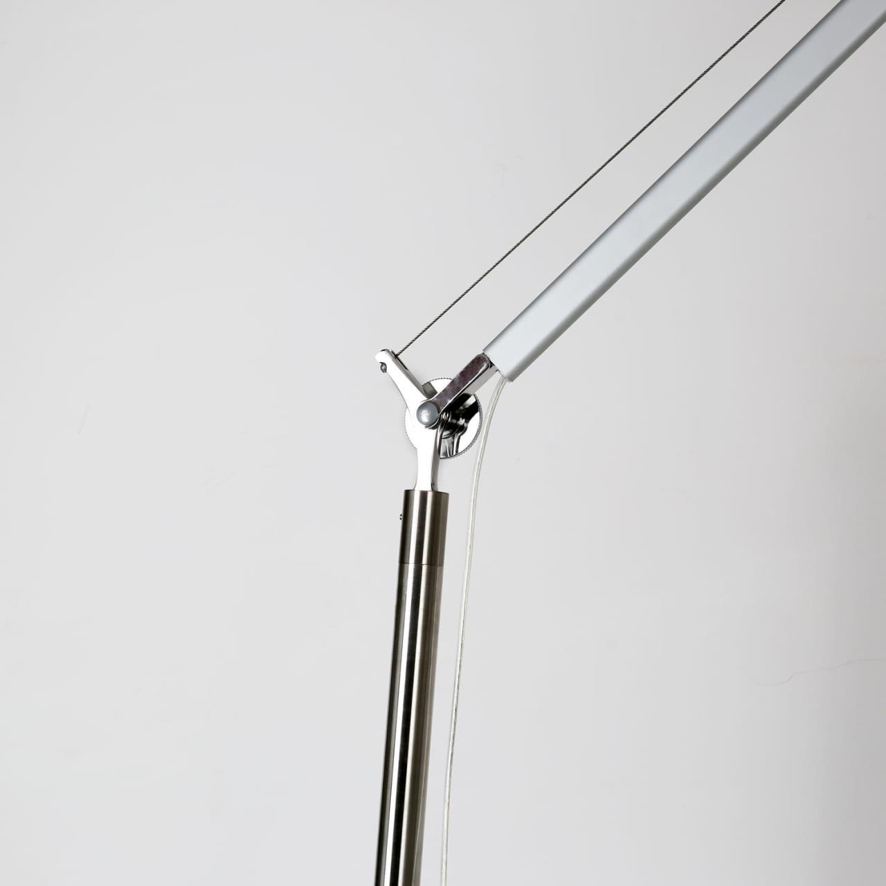 Картинка Торшер Favourite Phantom 1867-1F