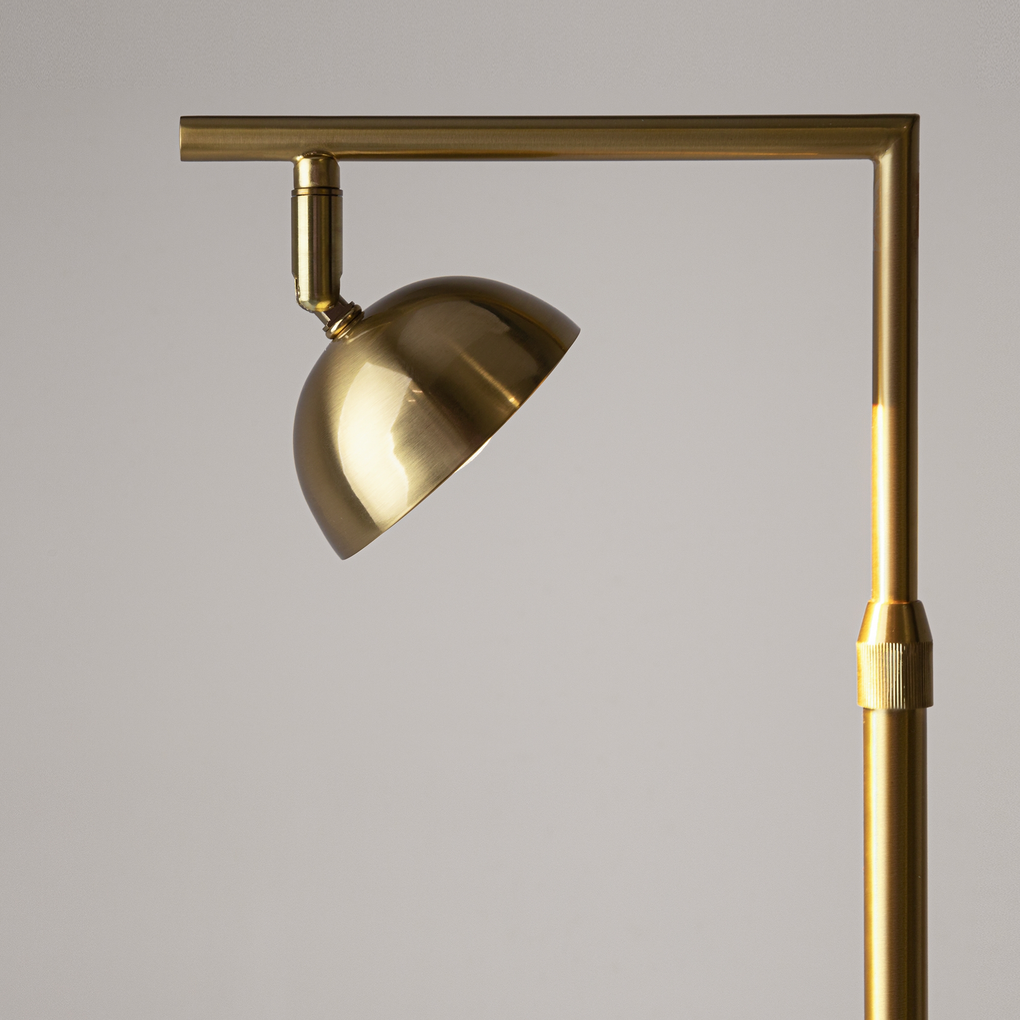 Картинка Напольный светильник (торшер) Maytoni MOD372FL-L10BS3K