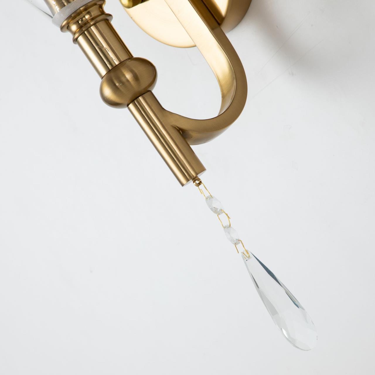 Картинка Бра Favourite Lyra 2968-1W