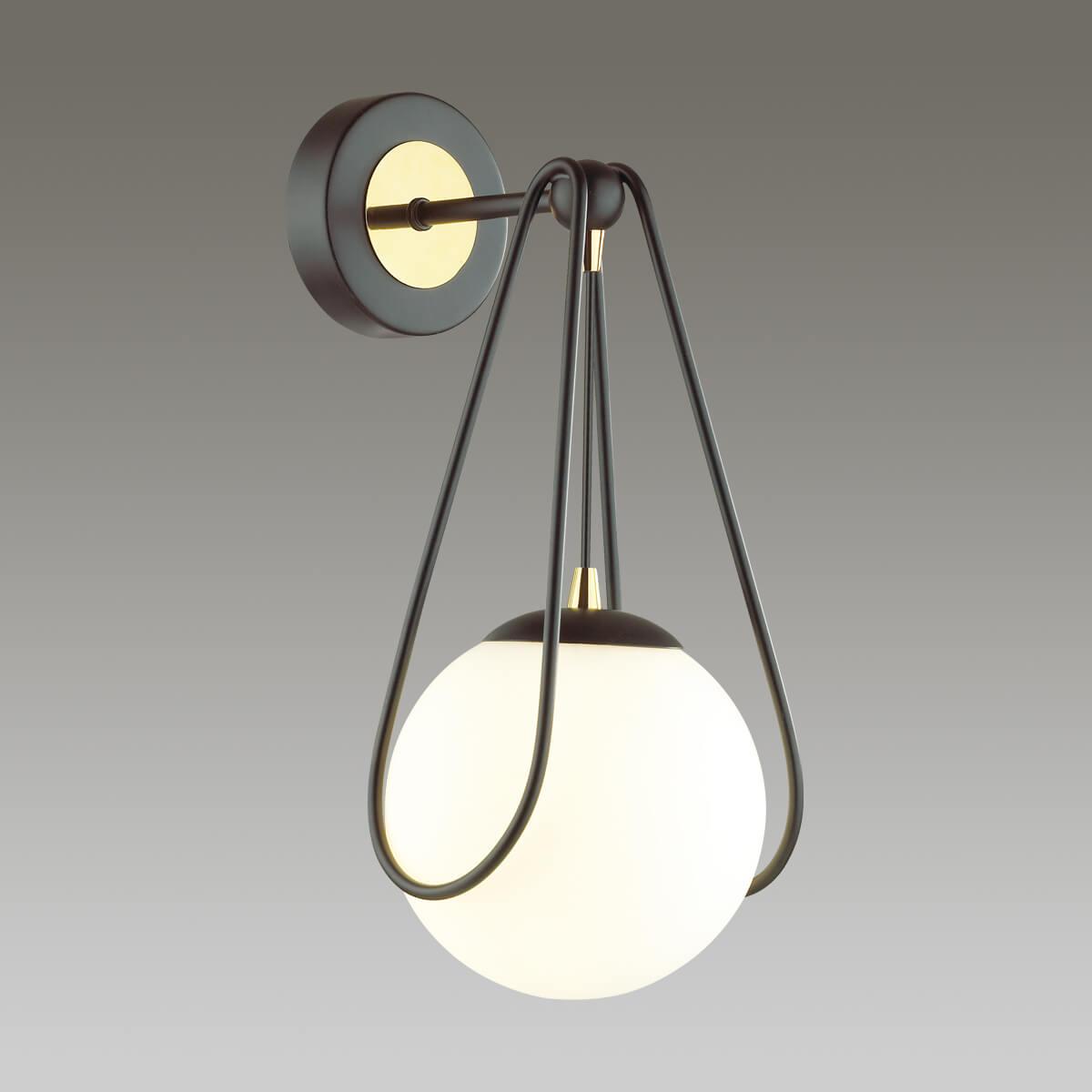 Картинка Бра Odeon Light Carol 4268/1W