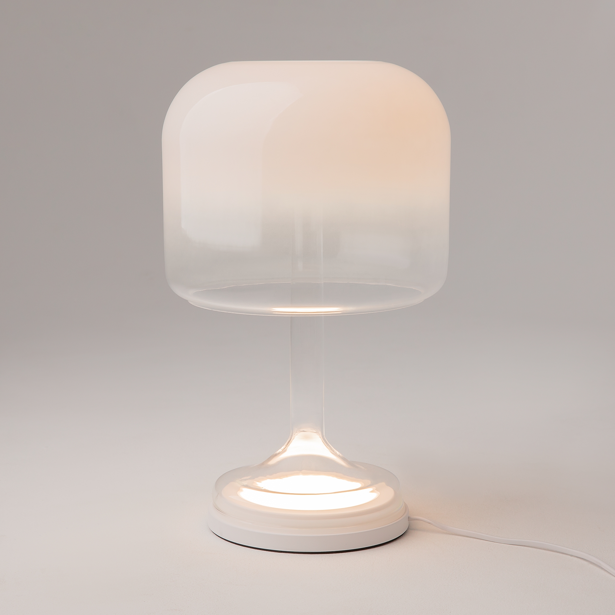 Картинка Настольный светильник Maytoni MOD286TL-L18W3K