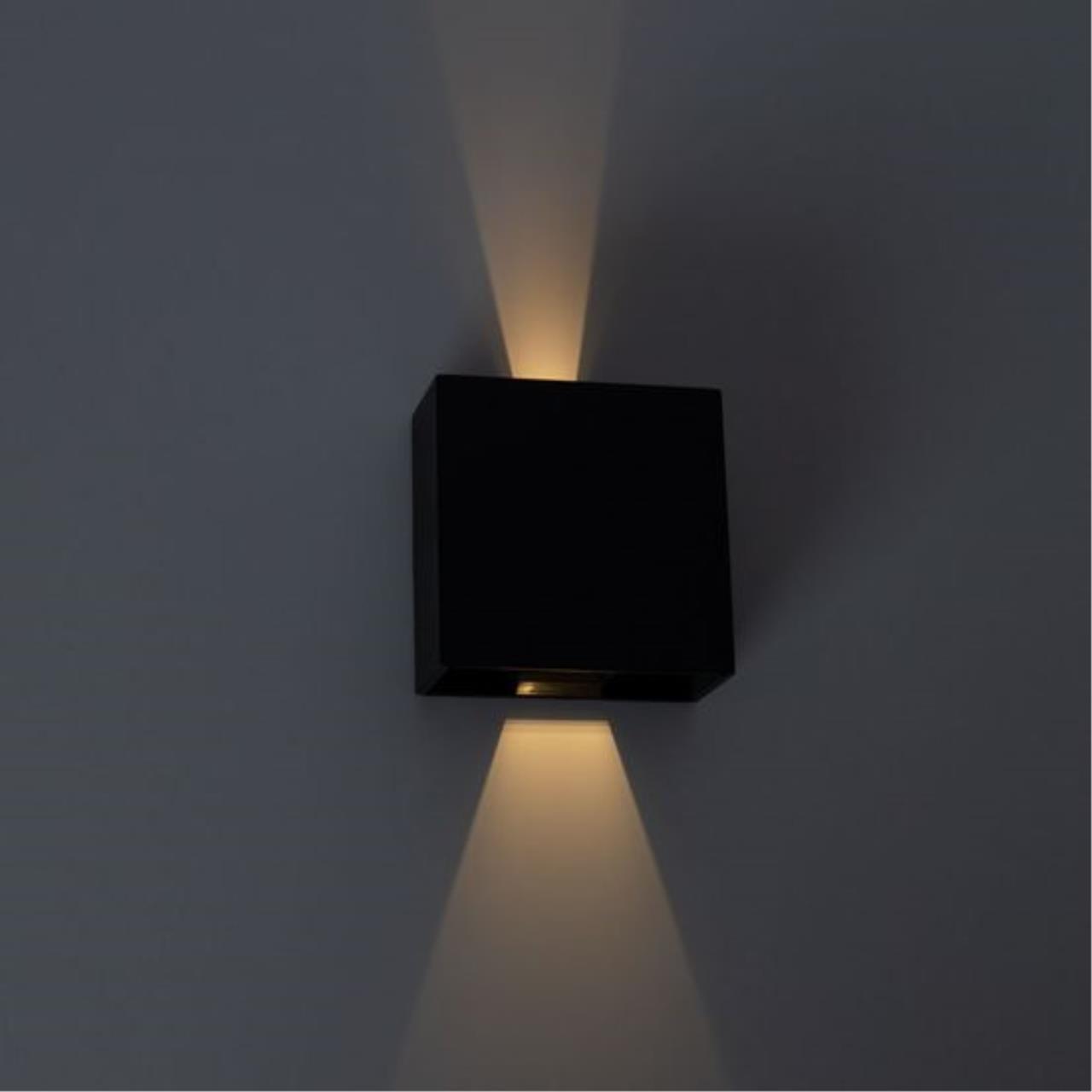Картинка Уличный настенный светодиодный светильник Arte Lamp Algol A1445AL-1BK
