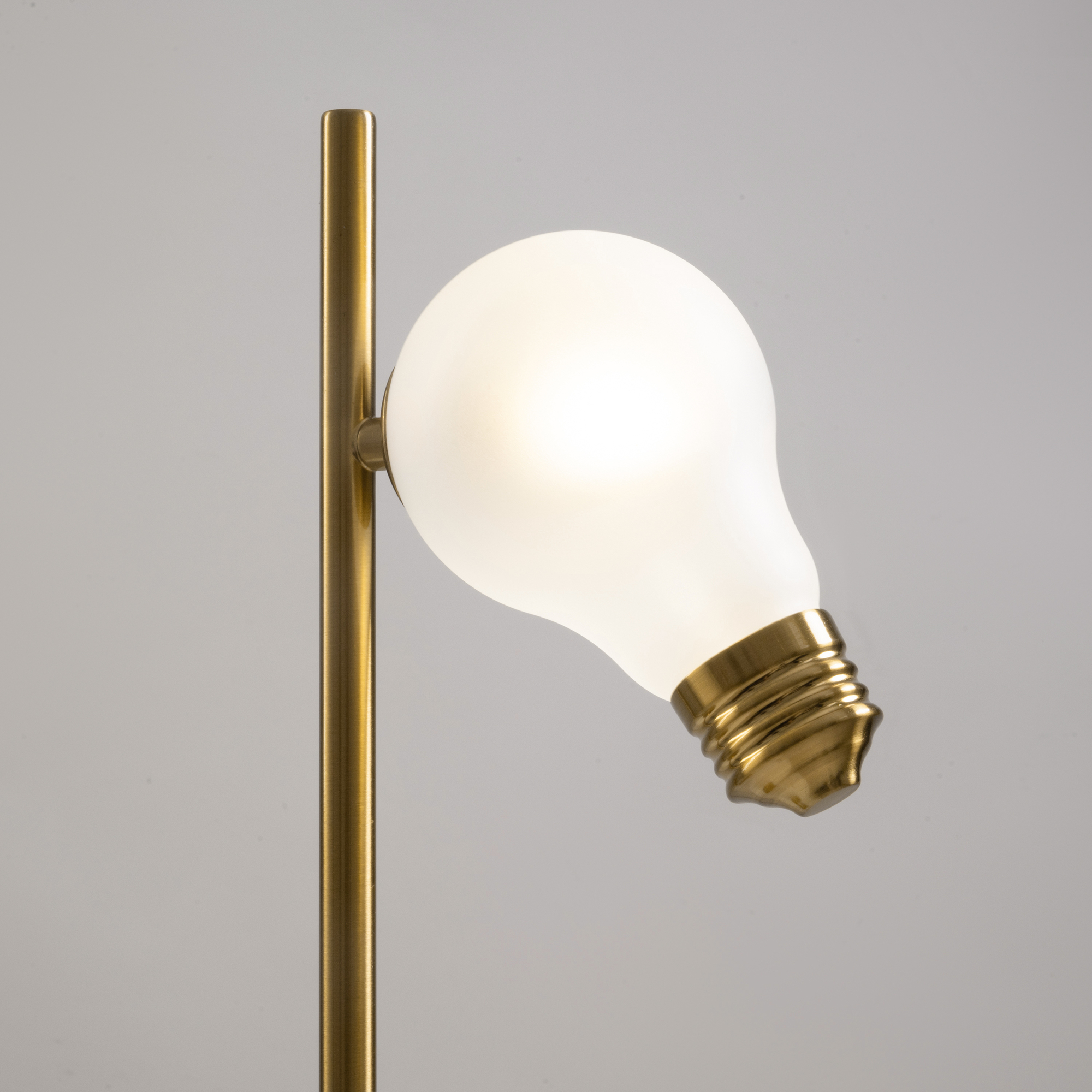 Картинка Настольный светильник Freya FR5372TL-01BS