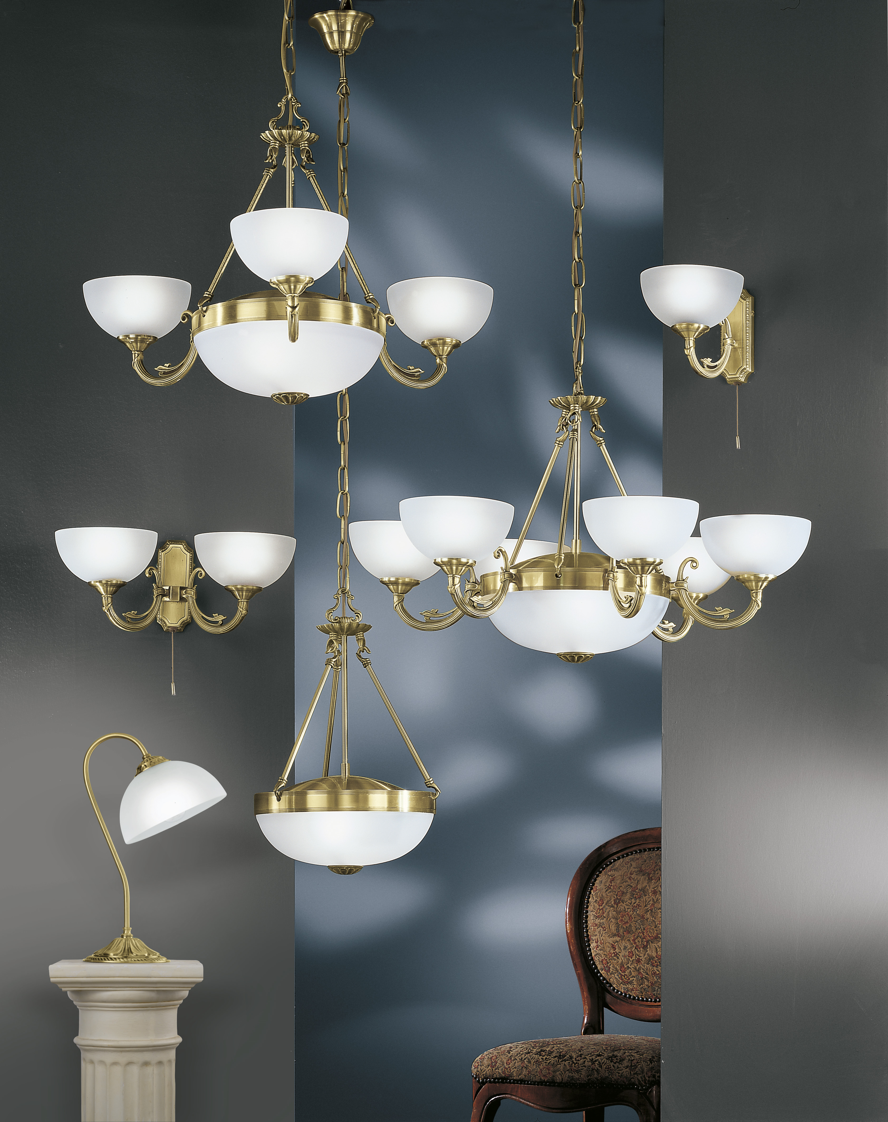 Картинка Подвесной светильник Eglo Savoy 82747