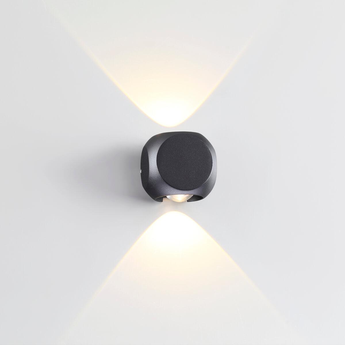 Картинка Уличный настенный светодиодный светильник Odeon Light Hightech Miko 4222/4WL