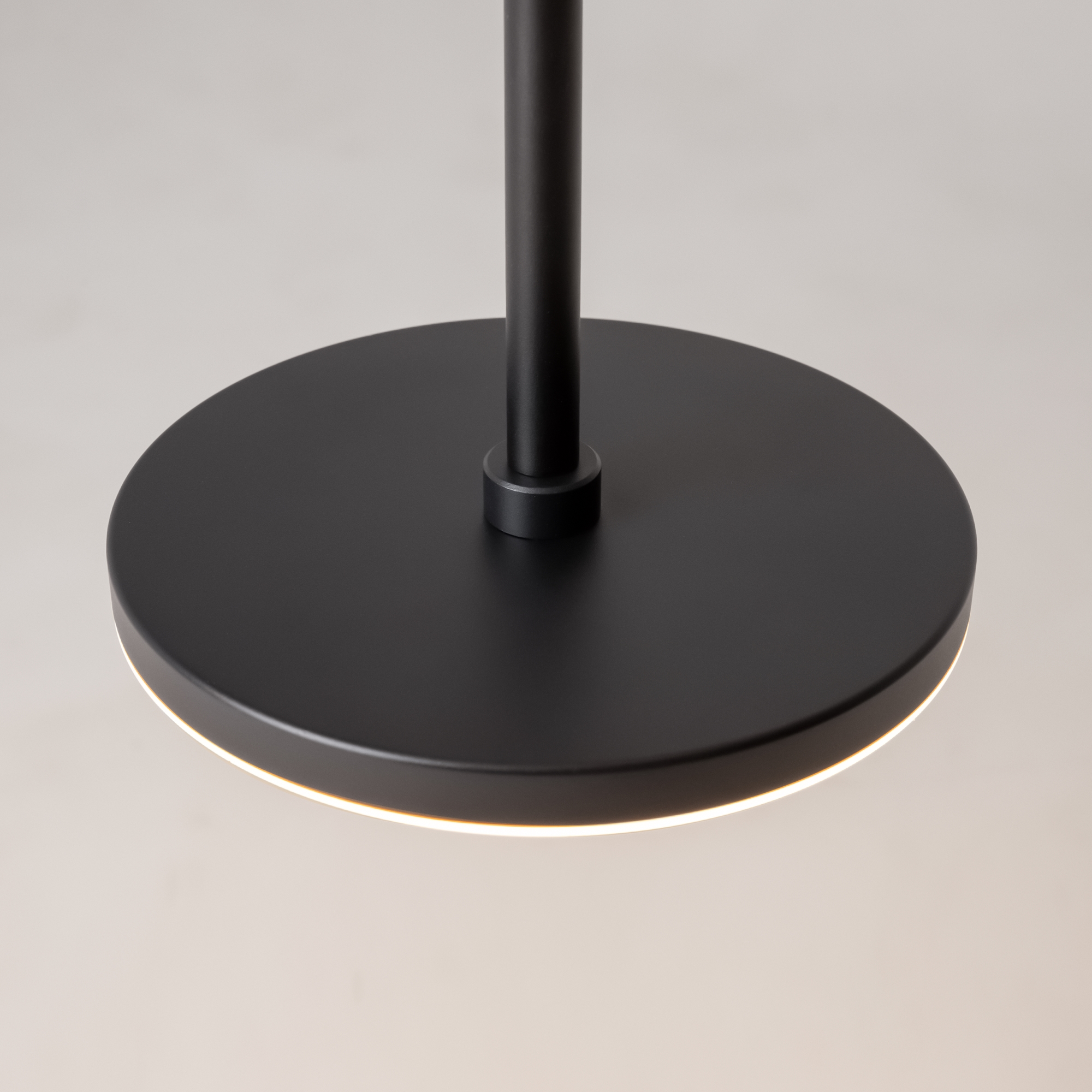 Картинка Подвесной светильник Technical P076PL-L12W3K-B