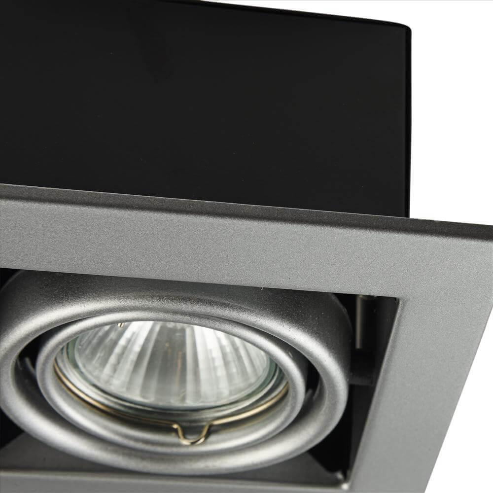 Картинка Встраиваемый светильник Maytoni Metal DL008-2-01-S