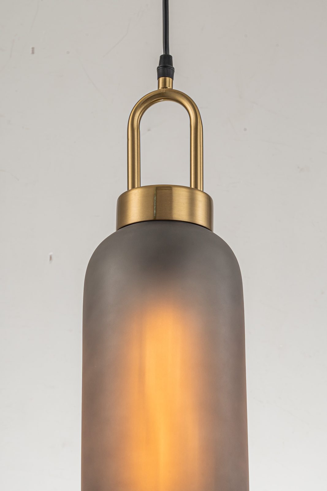 Картинка Светильник подвесной Arti Lampadari Narzole E 1.P2 CL