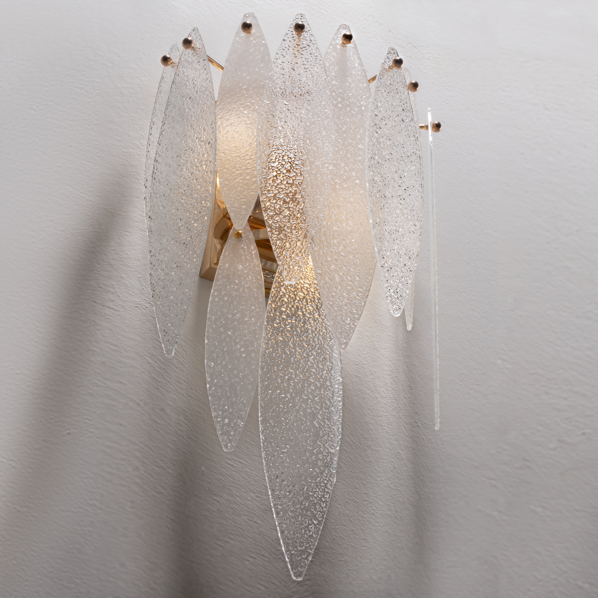 Картинка Настенный светильник (бра) Freya FR5217WL-02FG