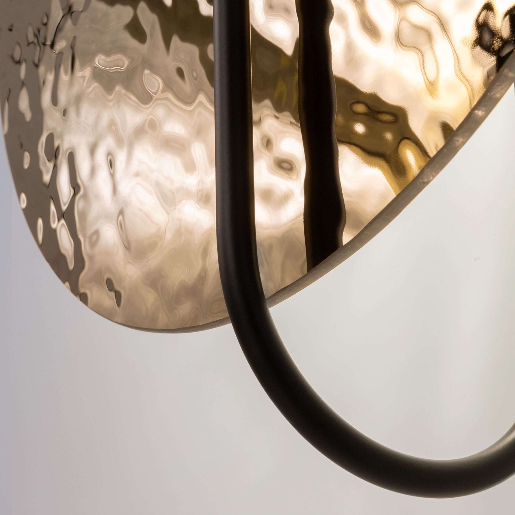 Картинка Настенный светильник (бра) Maytoni MOD305WL-01B