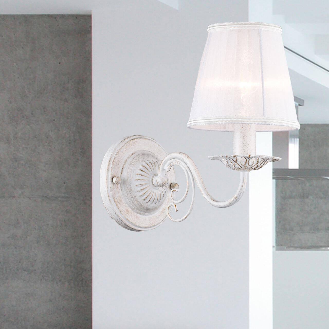 Картинка Бра Favourite Malta 1730-1W