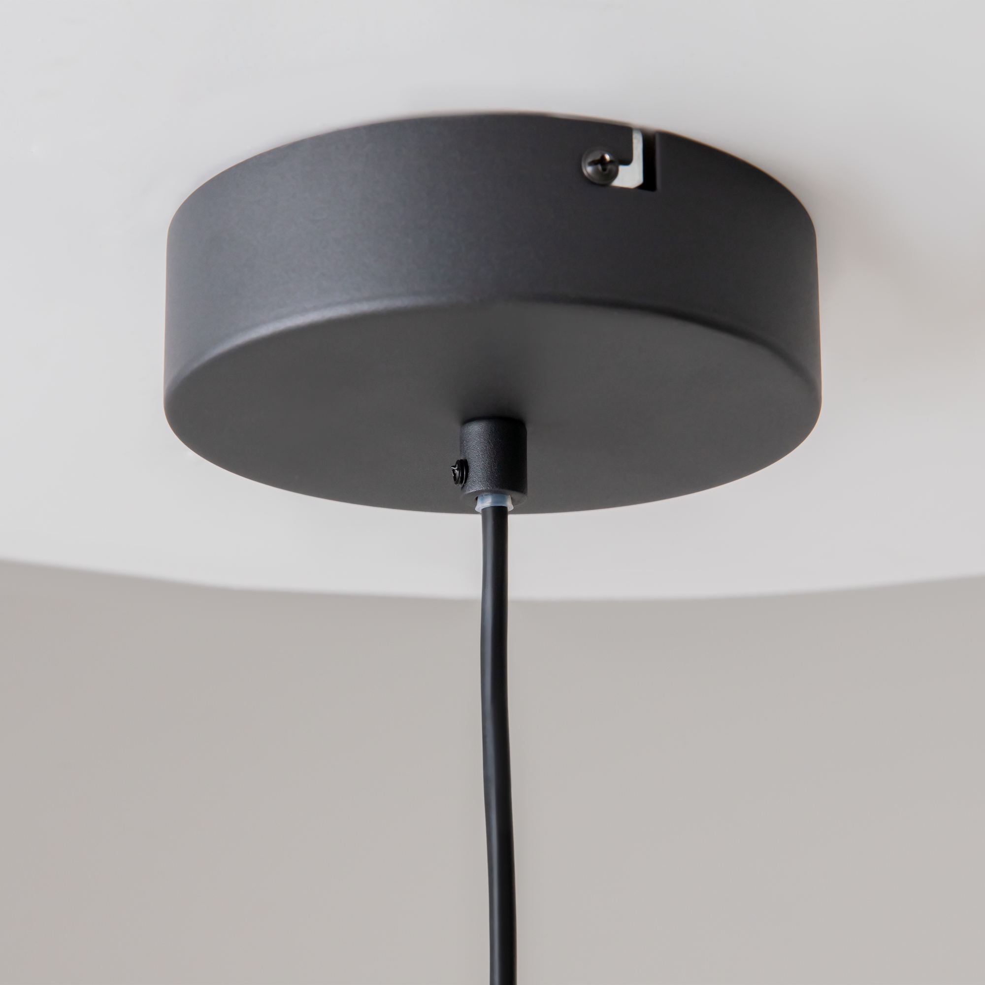 Картинка Подвесной светильник Maytoni MOD307PL-L36B3K