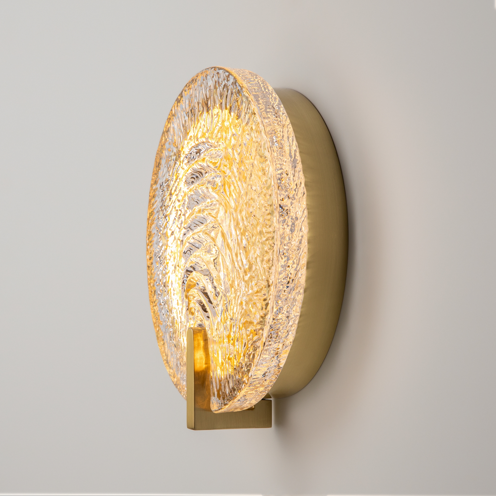 Картинка Настенный светильник (бра) Maytoni MOD481WL-L8BS3K Regatta