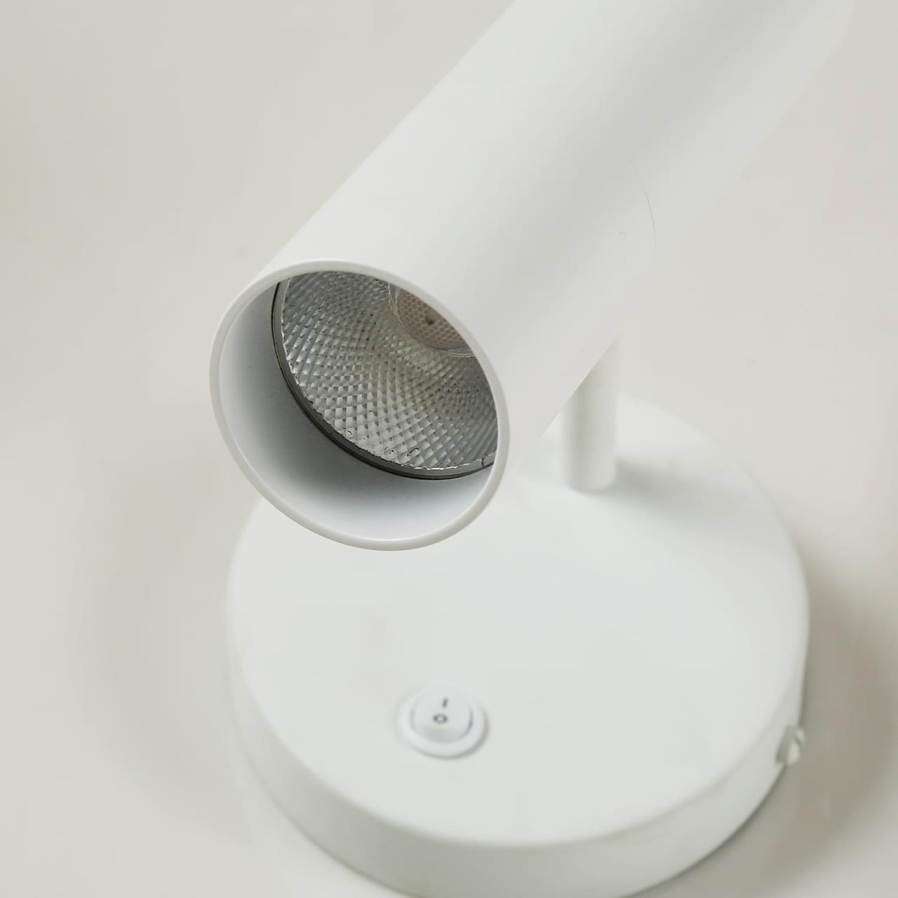 Картинка Светодиодный спот Favourite Tube 2108-1W