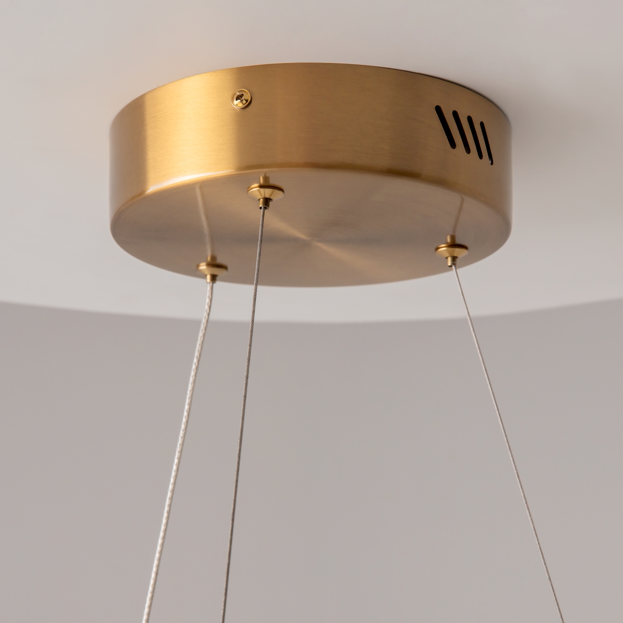 Картинка Подвесной светильник Maytoni MOD415PL-L45BS4K