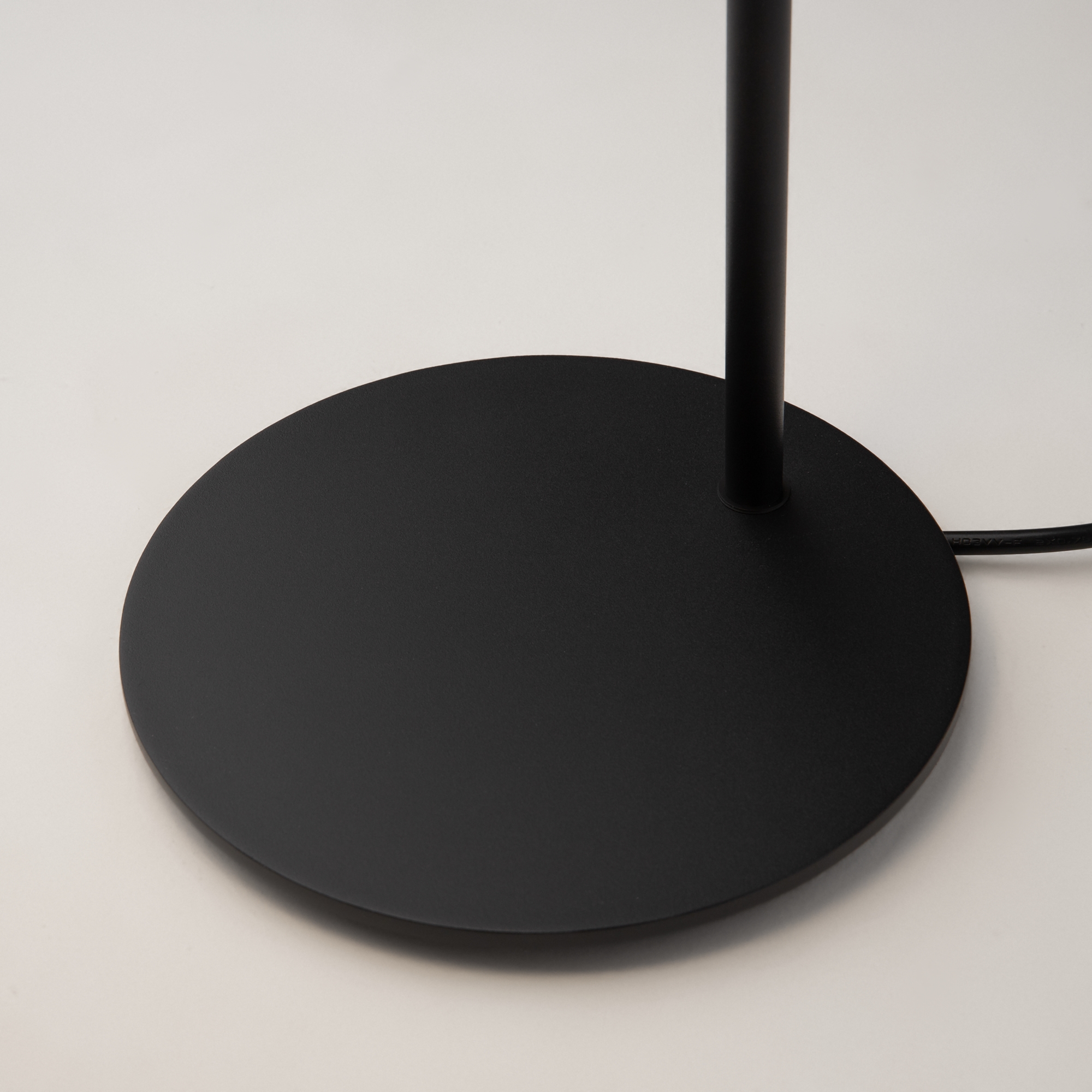 Картинка Настольная лампа Technical MOD126TL-01B