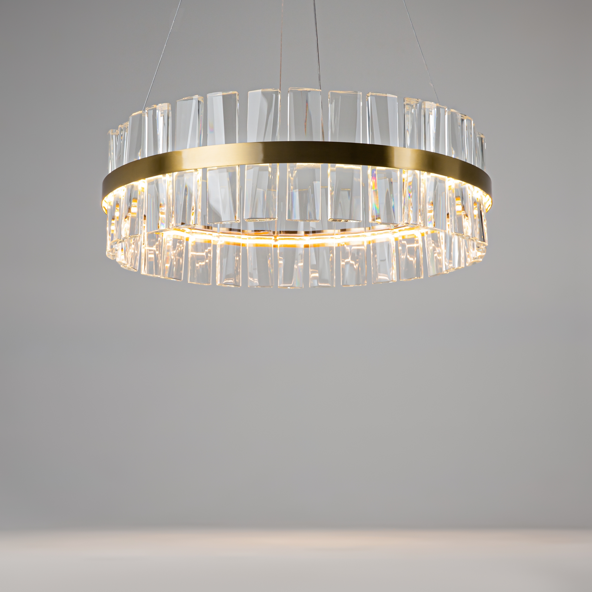 Картинка Подвесной светильник Maytoni MOD173PL-L45BS3K