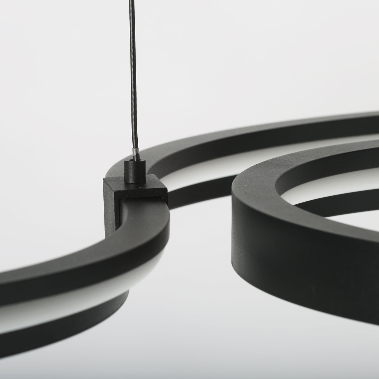 Картинка Люстра RegenBogen Риббон 718010601