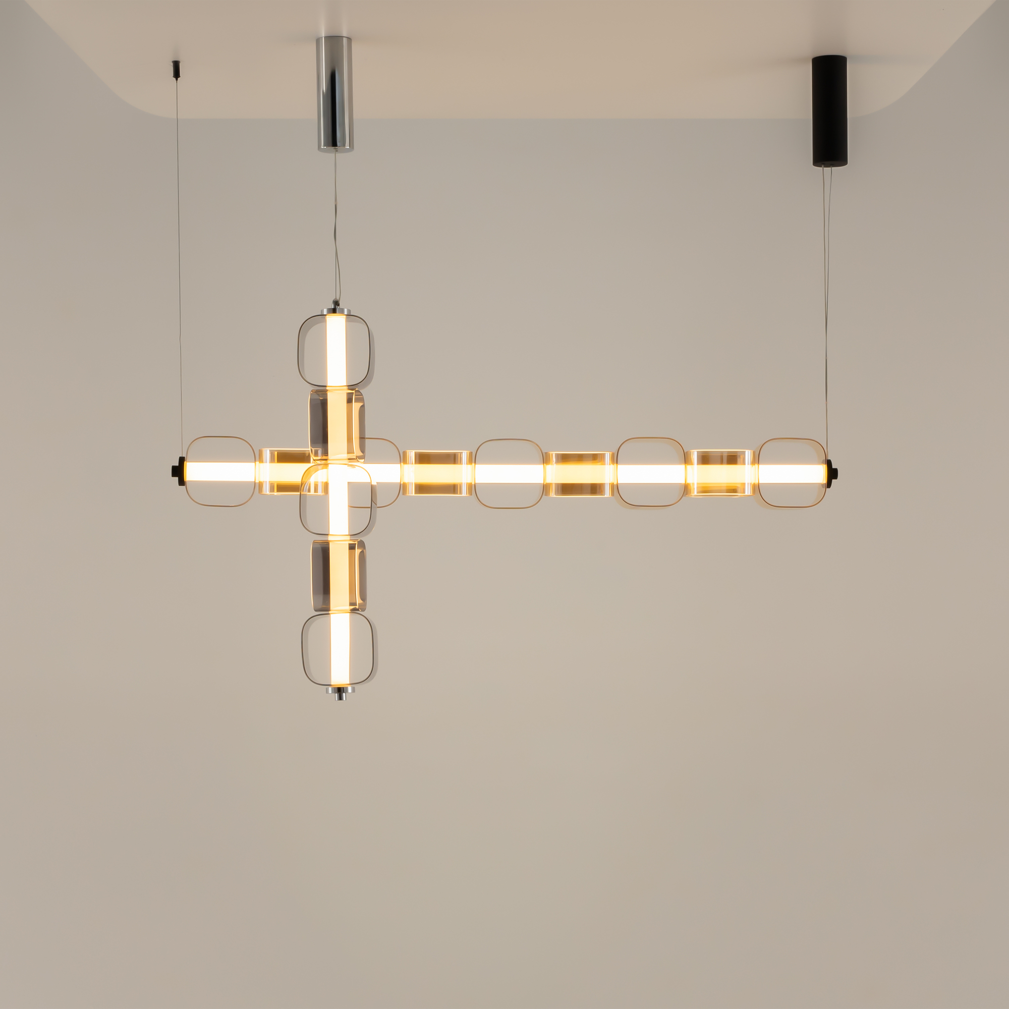 Картинка Подвесной светильник Maytoni MOD381PL-L45B3K