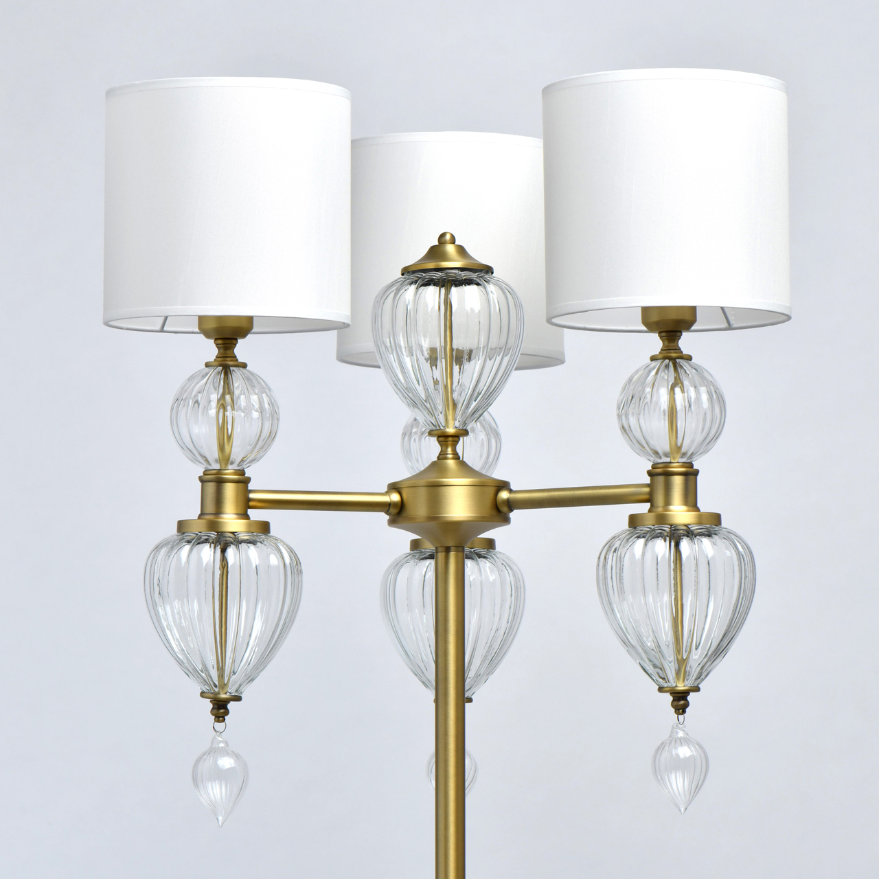 Картинка Торшер Chiaro Оделия 1 619041503