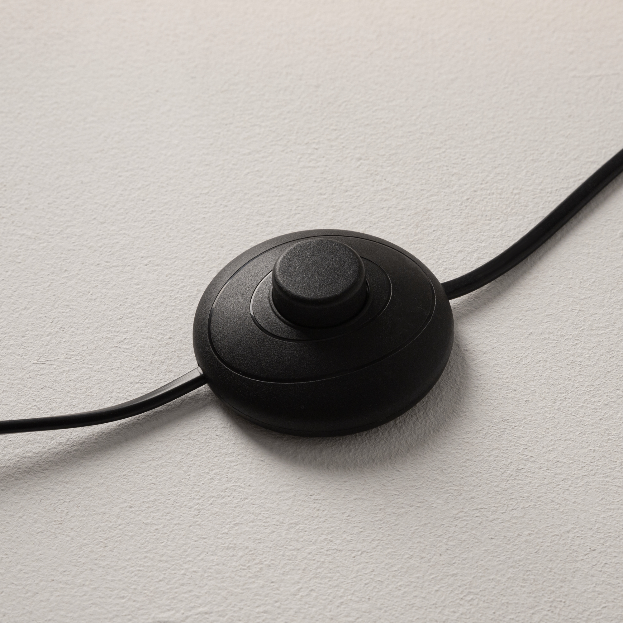 Картинка Напольный светильник (торшер) Maytoni MOD372FL-L10BS3K