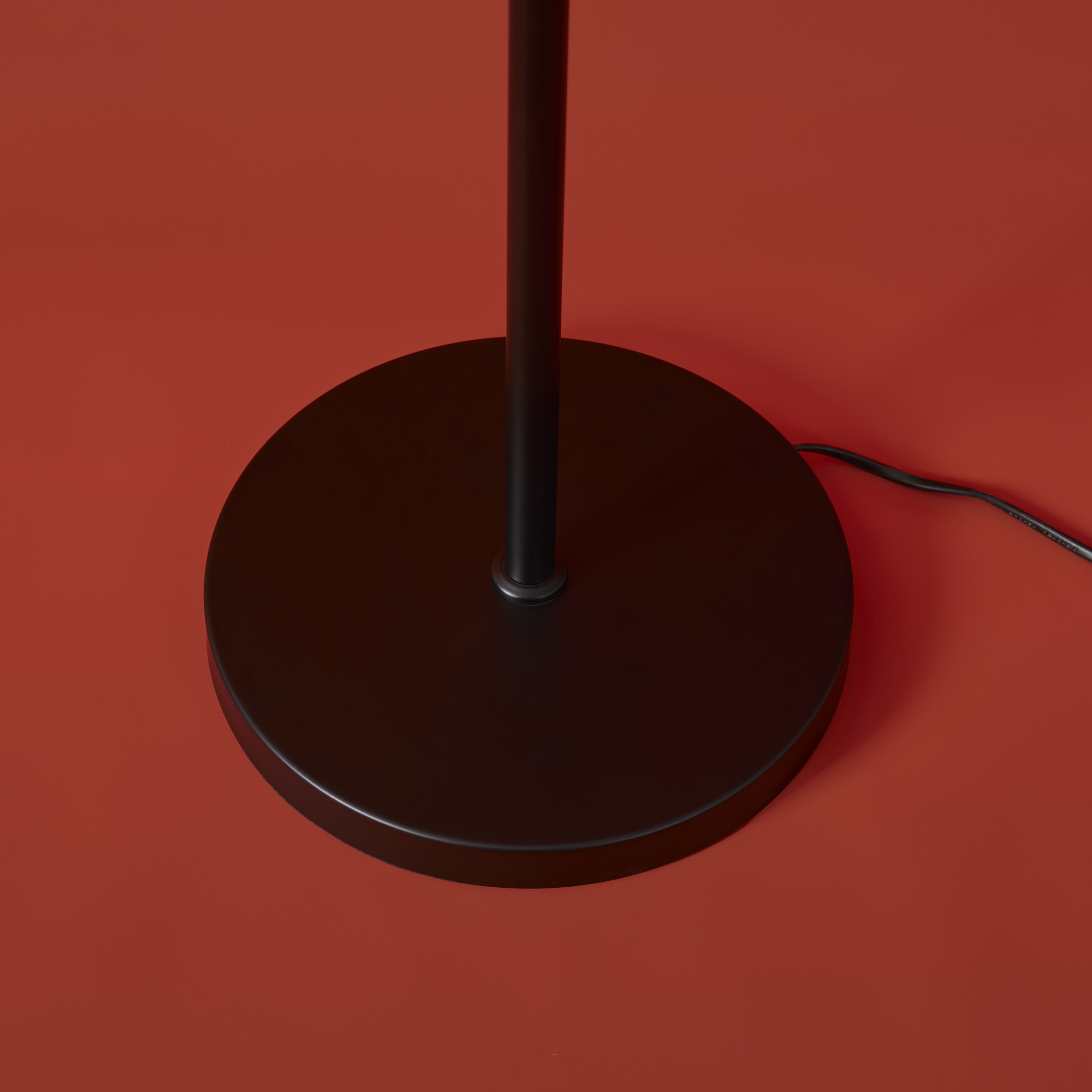 Картинка Напольный светильник (торшер) Freya FR5537FL-L7B