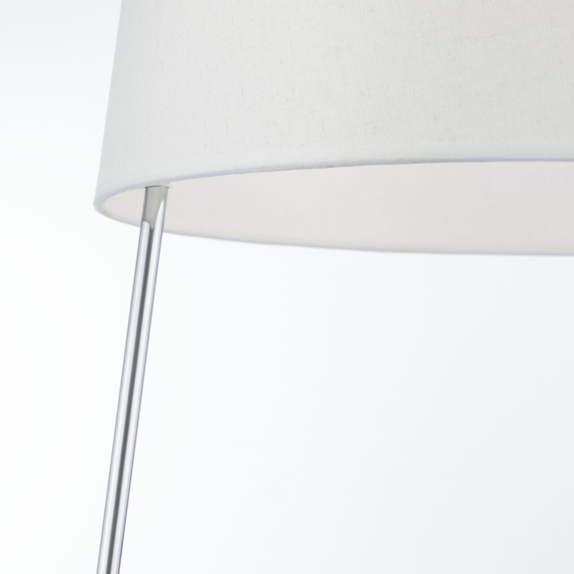 Картинка Торшер Maytoni Bergamo MOD613FL-01W