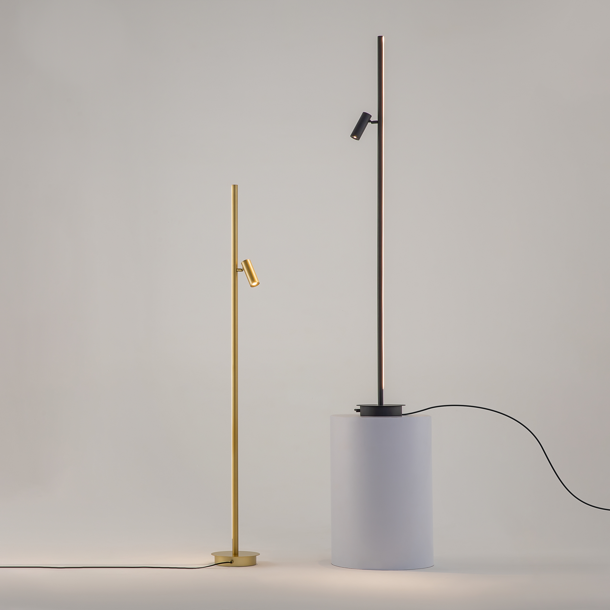 Картинка Напольный светильник (торшер) Maytoni MOD395FL-L28B3K