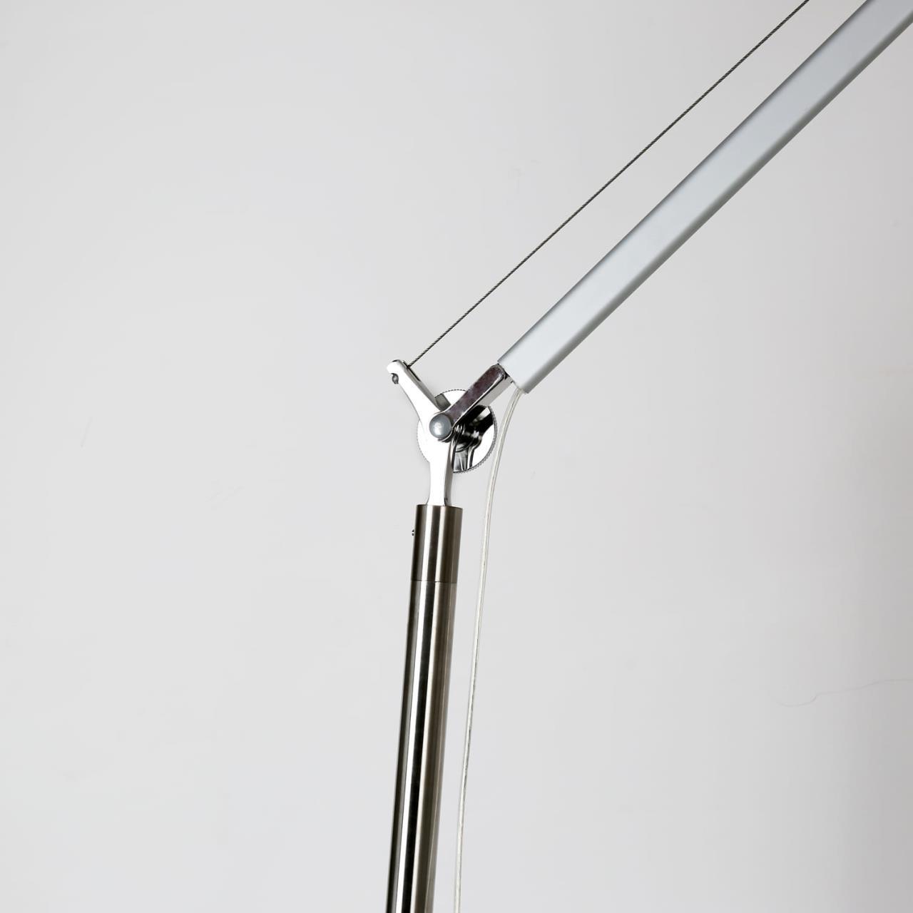 Картинка Торшер Favourite Phantom 1867-1F