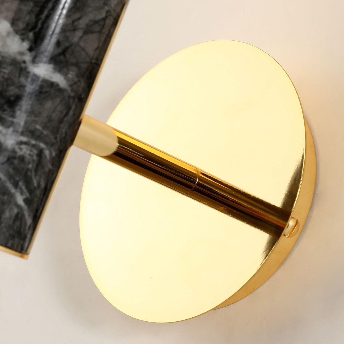 Картинка Настенный светильник Favourite Fest 2749-1W