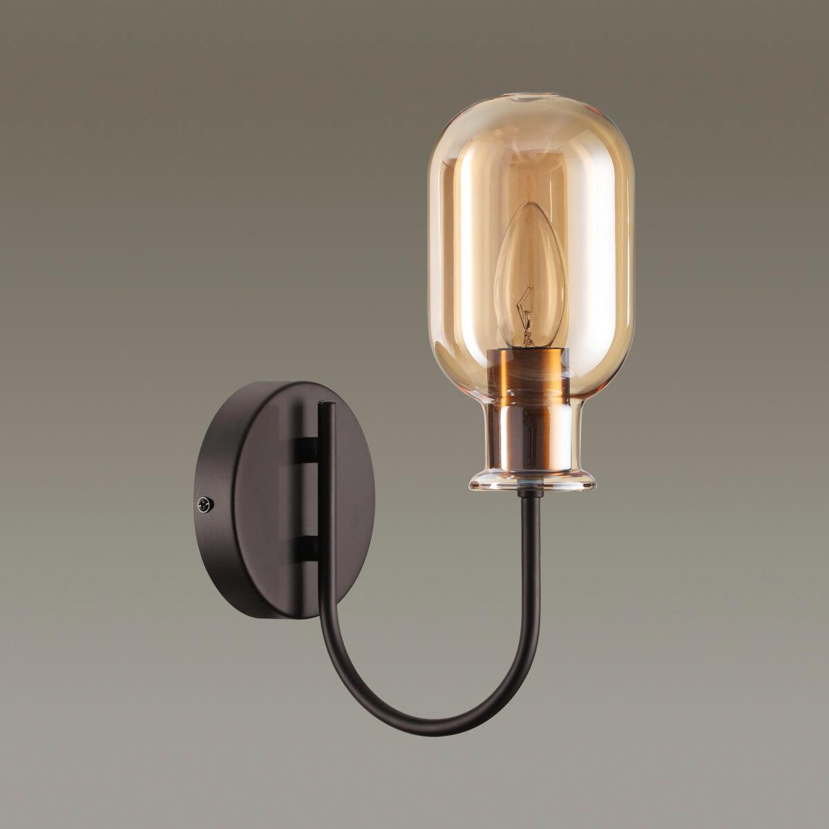 Картинка Бра Odeon Light Grif 4700/1W