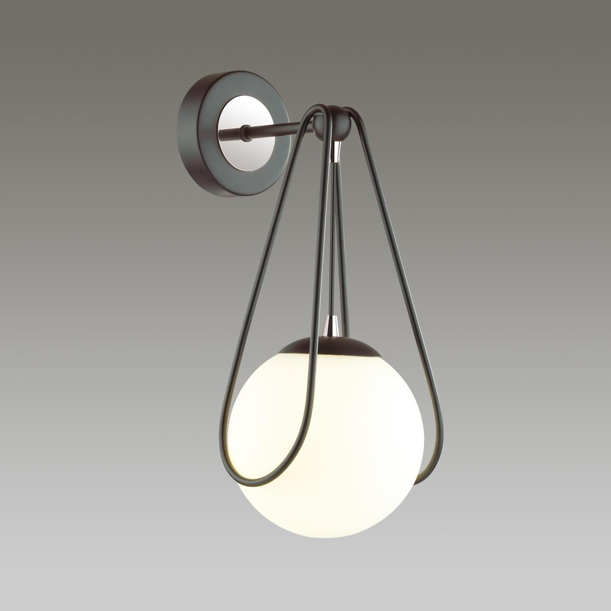 Картинка Бра Odeon Light Carol 4269/1W