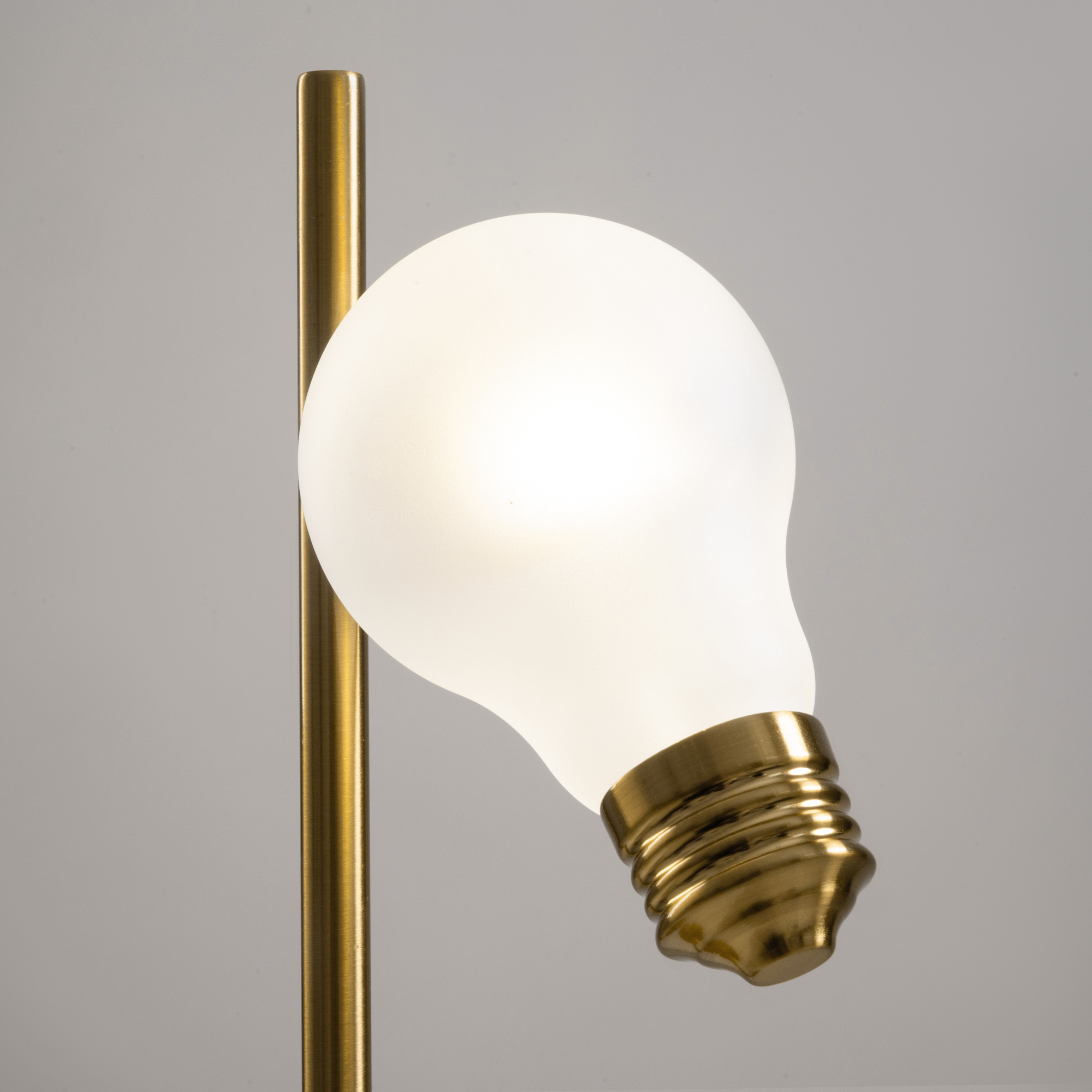 Картинка Настольный светильник Freya FR5372TL-01BS