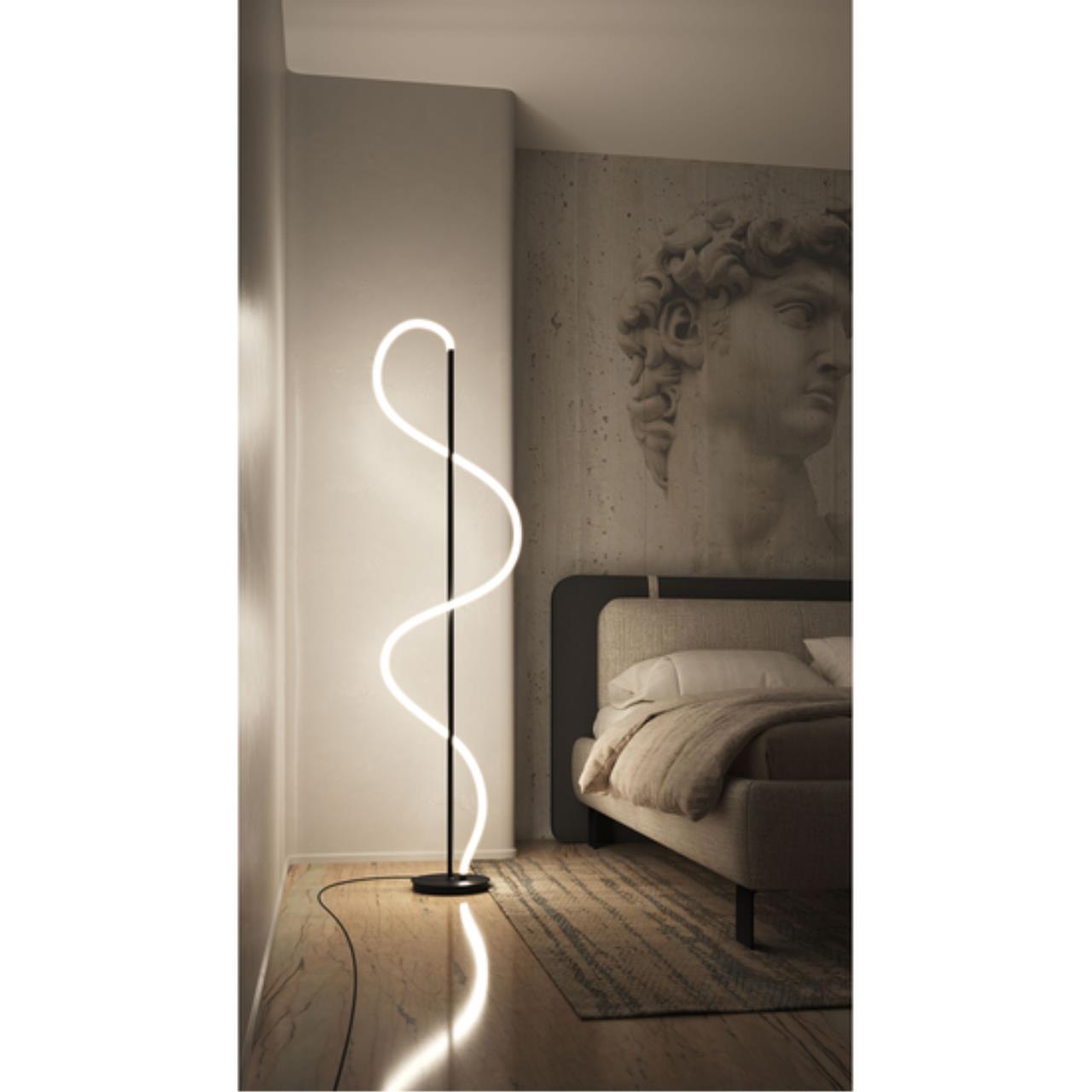 Картинка Светильник напольный Arte Lamp KLIMT A2850PN-35BK