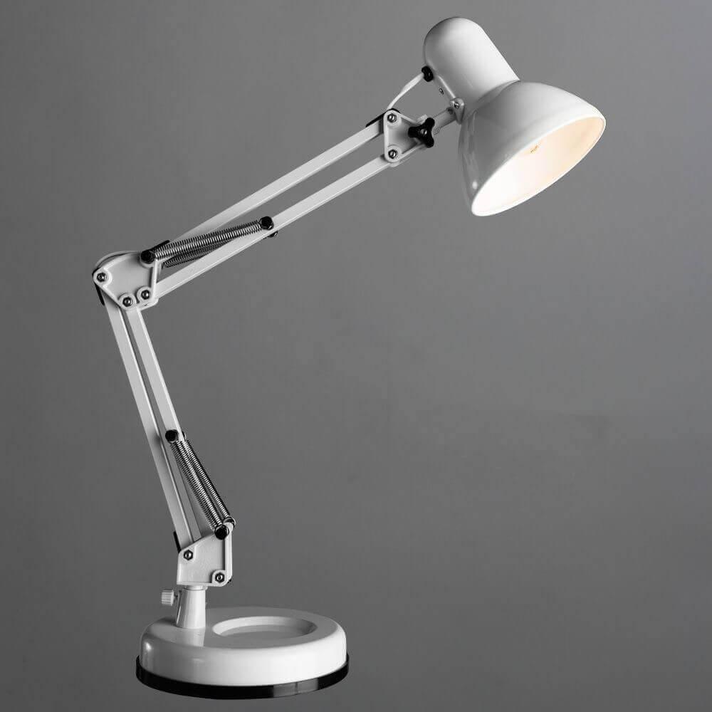 Картинка Настольная лампа Arte Lamp Junior A1330LT-1WH